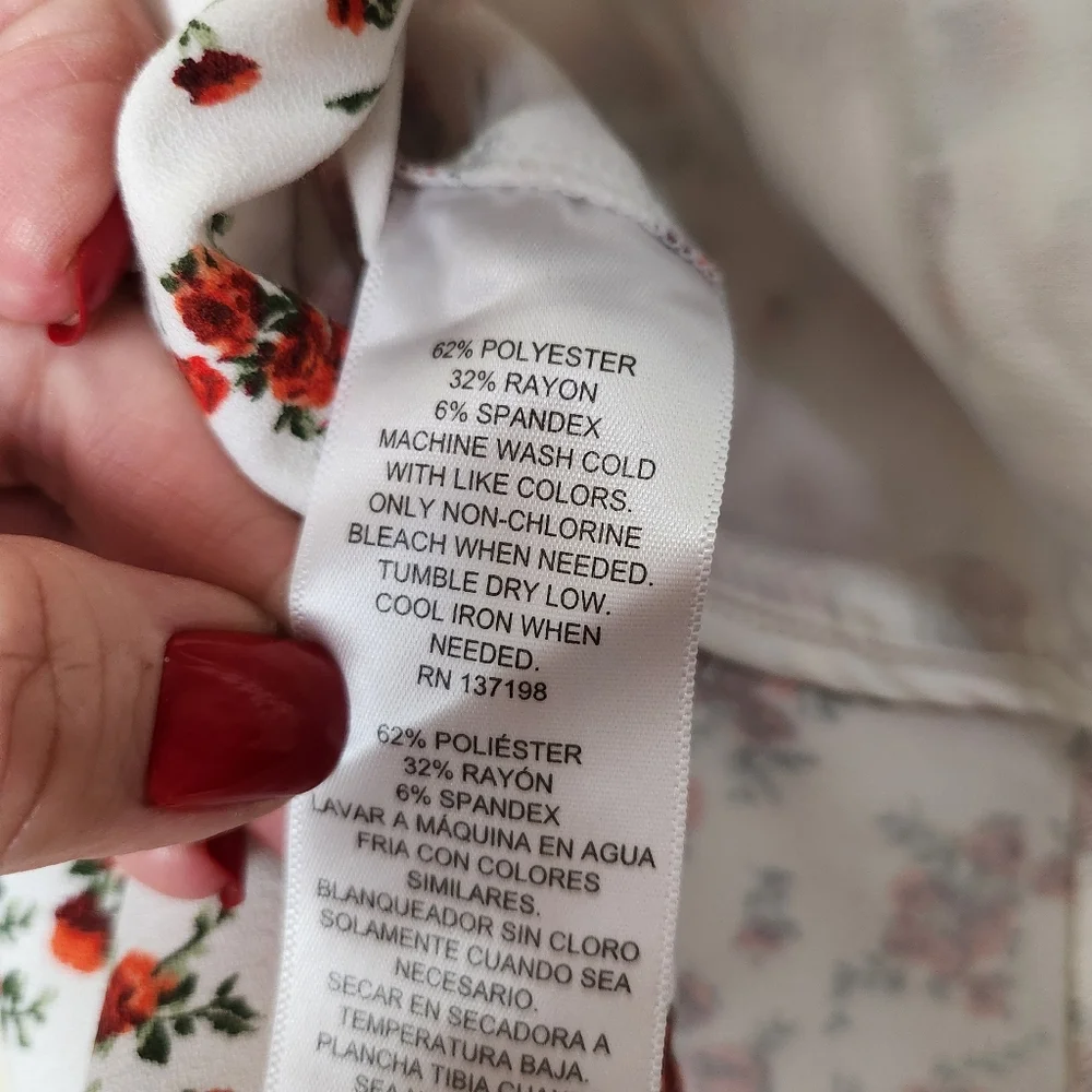 Danielle Bernstein Summer White/Red Floral Crop Top size 10 - Picture 6 of 9